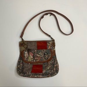 EUC Sakroots Sienna Patchwork Crossbody Boho Purse in Spirit Desert Pattern